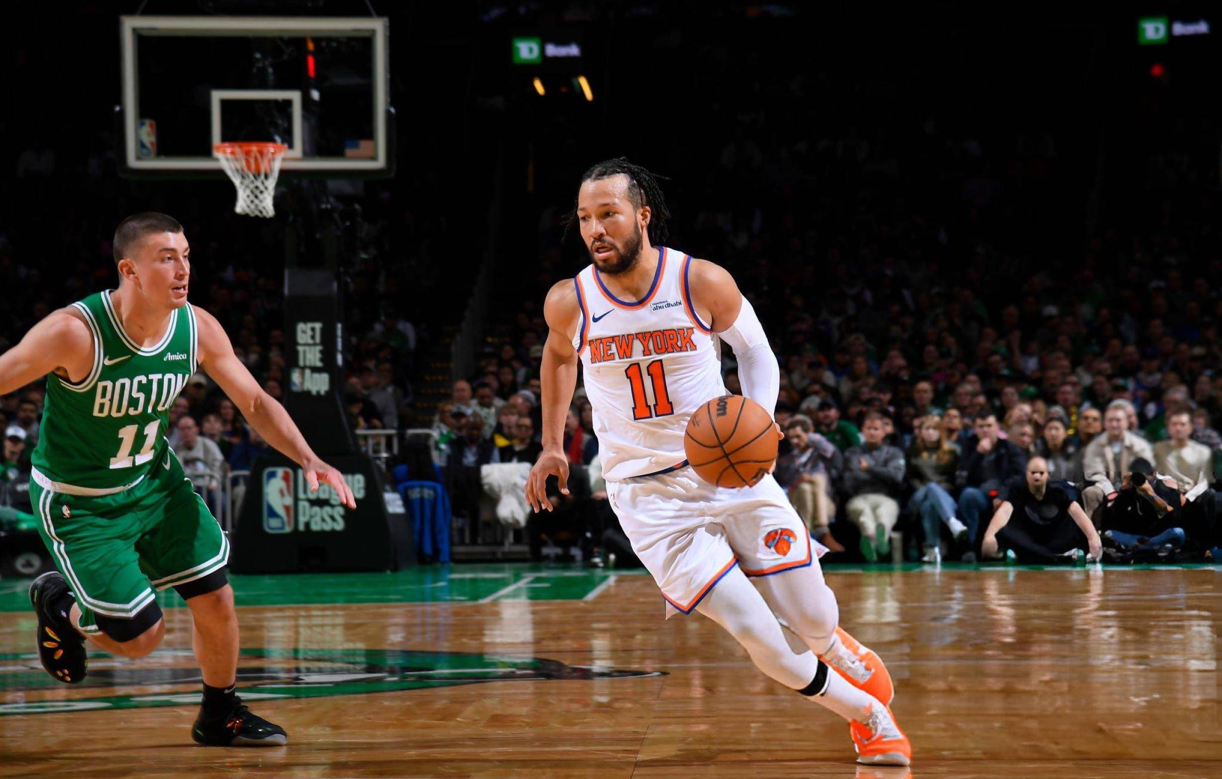 唐斯绝杀时刻，西亚卡姆点燃赛场，猛龙迎来胜利！