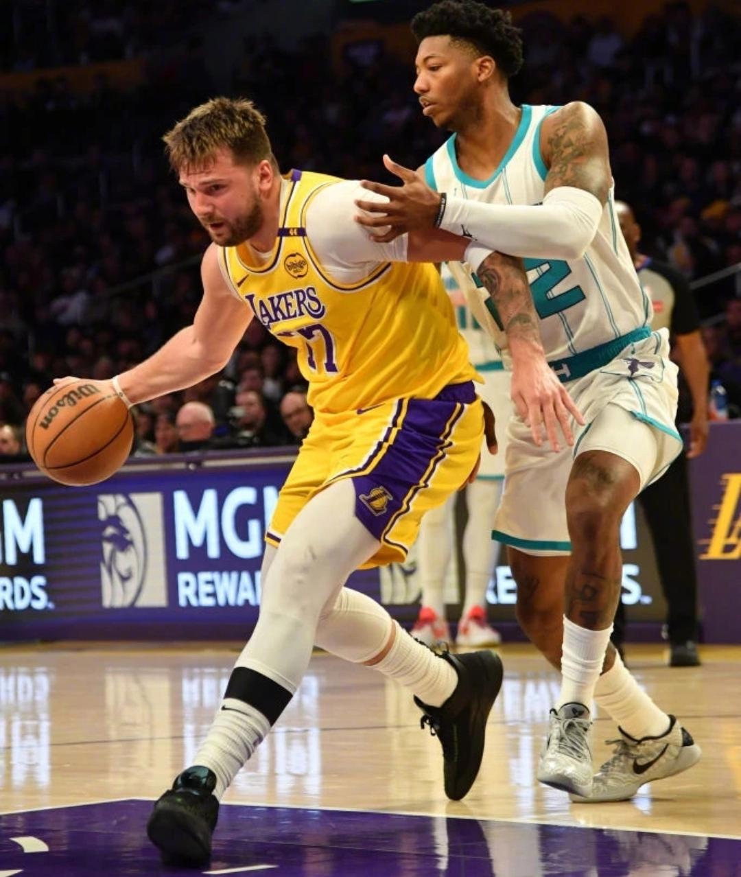 东契奇在加拿大队比赛中爆冷，赛事规则更新引发热议！